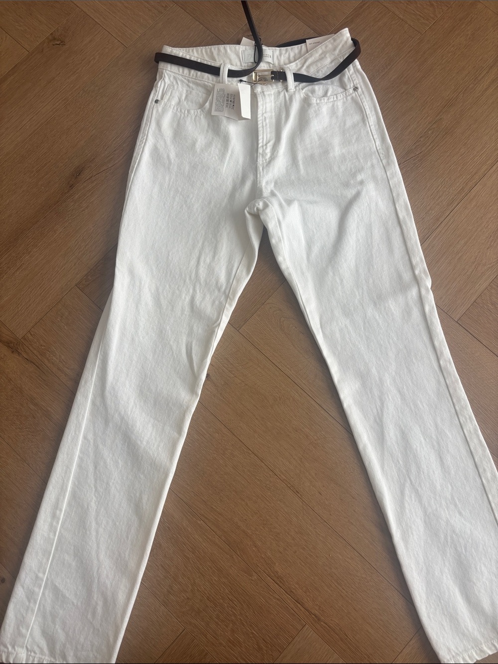 Women's White Jeans – Classic Straight Fit